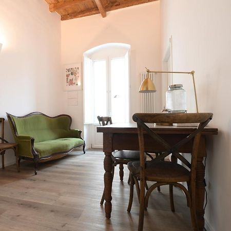 Bari Landlord 8 - Una Finestra Sulla Cattedrale Kültér fotó